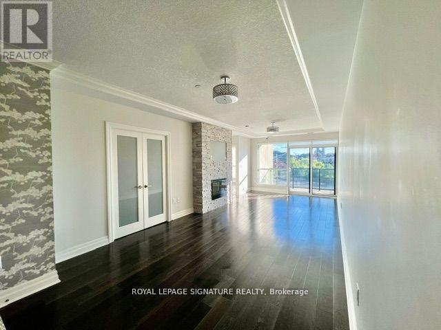 Primary Photo - 150-150 Wellington St E