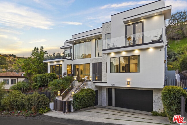 Building Photo - 9586 Shirley Ln
