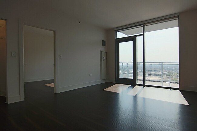 Foto del edificio - 1460 N Halsted St