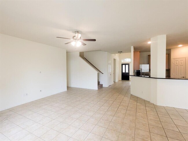 Foto del edificio - 6223 Summerfield Glade Ln