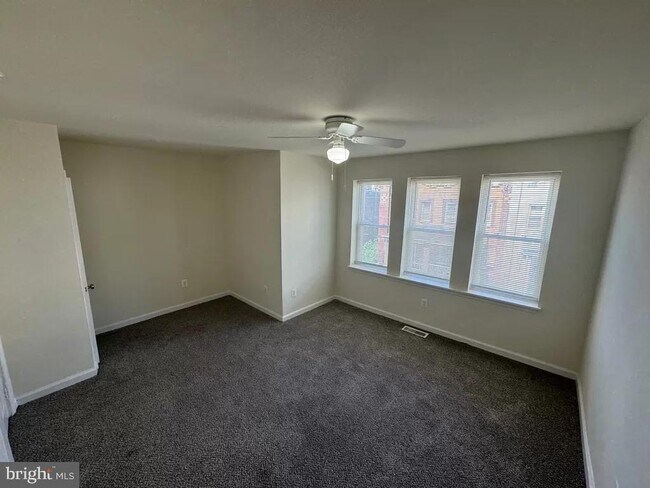 Foto del edificio - 1533 S 31st St