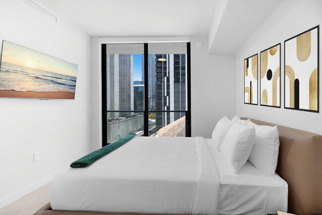 Foto del edificio - 501 NE 1st Ave