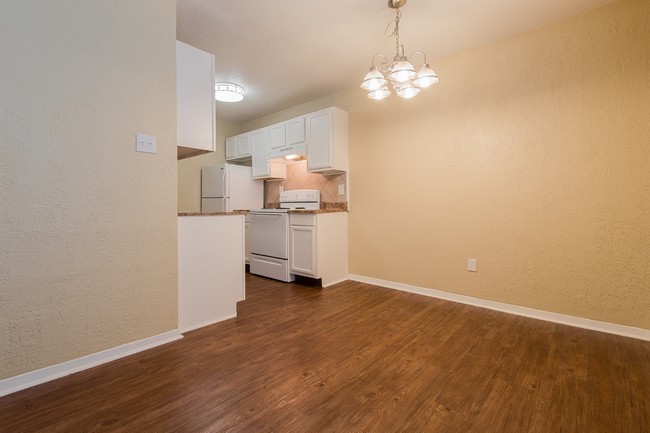Building Photo - 1700 George Bush Dr E