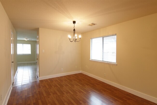 Foto del edificio - 6319 Torrance Elms Ct