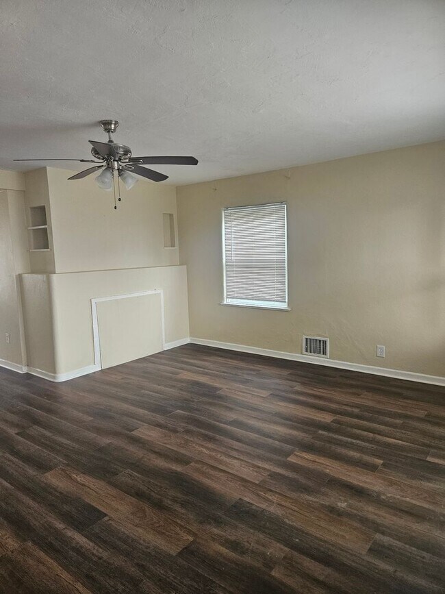 Foto del edificio - 2014 Blais Ave