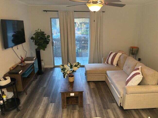 Living room - 9100 Dr Martin Luther King Jr St N