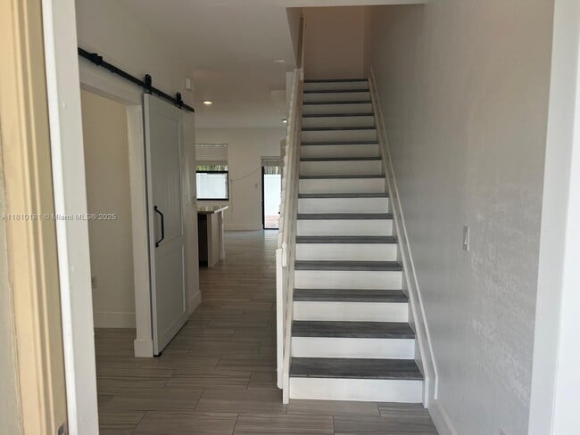 Building Photo - 9212 W 33rd Way
