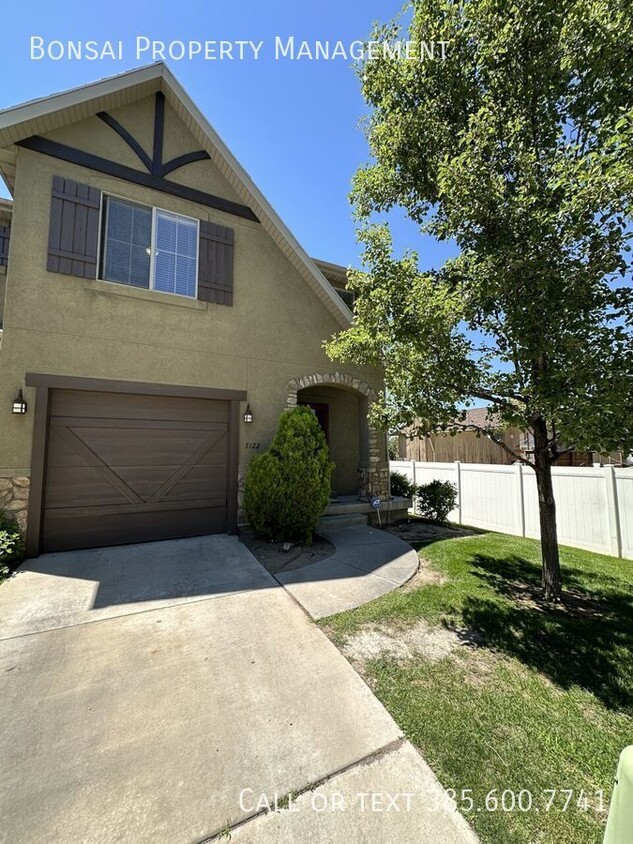 Foto principal - Midvale Townhome with Garage