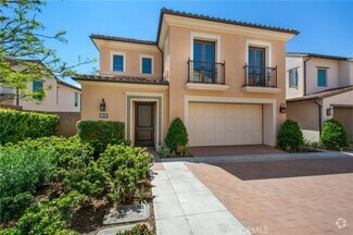 Building Photo - 118 Tritone