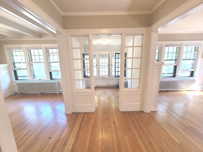 Foto del edificio - 2541-43 Lake