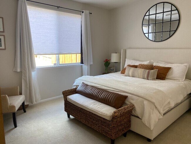Foto del edificio - Lovely 2 Bed Plus Office Ranch Home on Eastside