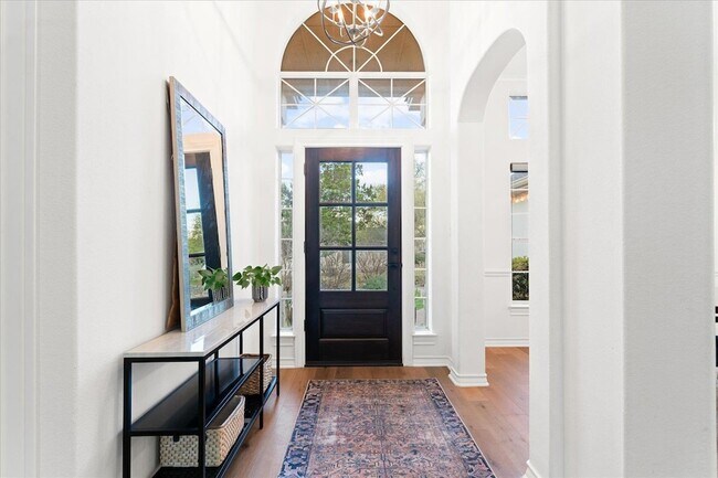 Foto del edificio - 10502 Grand Oak Dr
