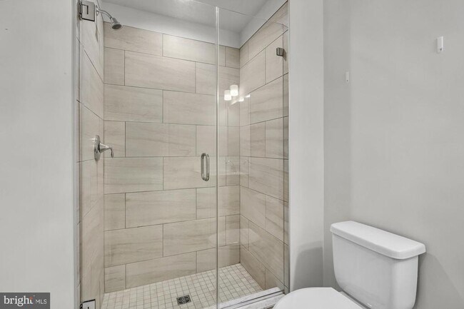 Foto del edificio - 2137 E Lehigh Ave