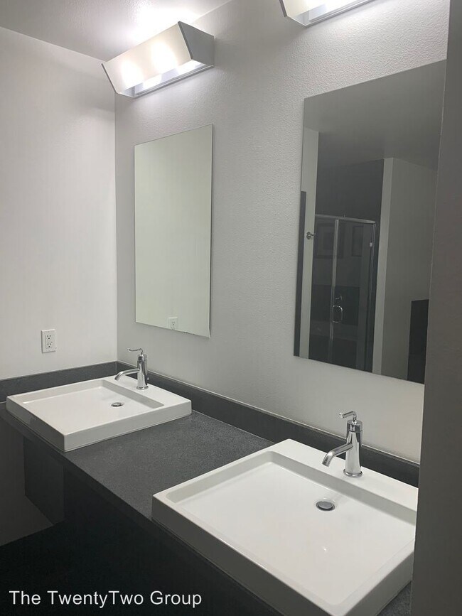 Foto del edificio - 2775 W Pebble Rd