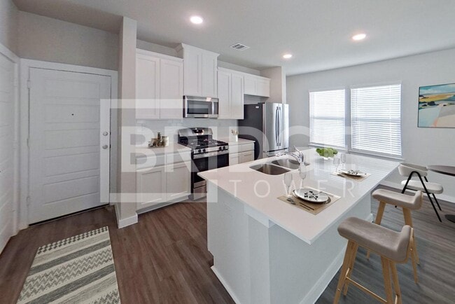 Building Photo - 406 Huisache St