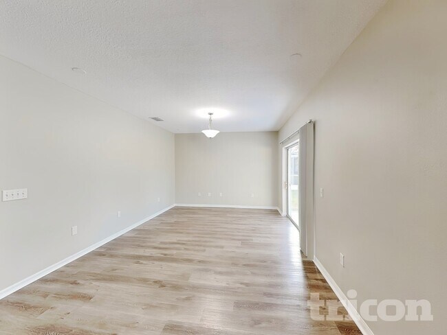 Foto del edificio - 3919 Day Bridge Pl