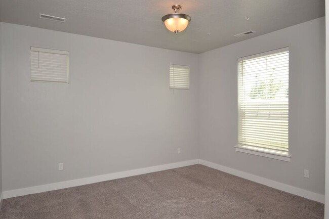 Building Photo - 13232 Andros Ln