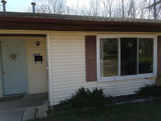 Photo - 405 West St Apartments