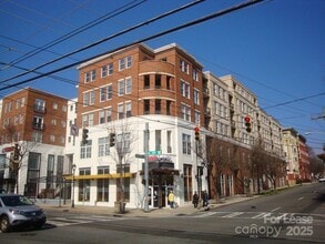 Building Photo - 1315 East Blvd
