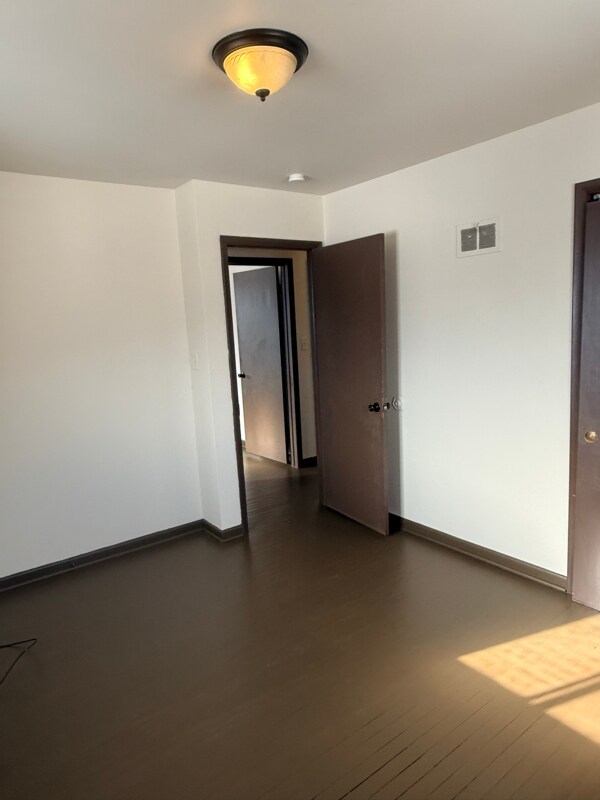 Foto del edificio - 8803 W Thurston Ave