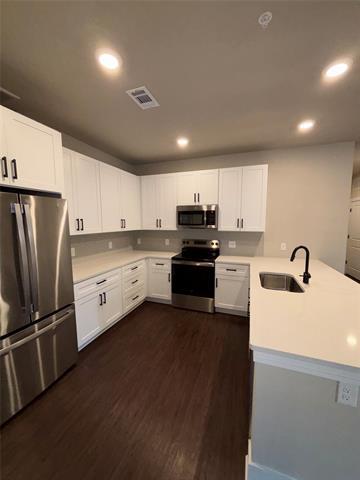 Foto del edificio - 111 Town Pl