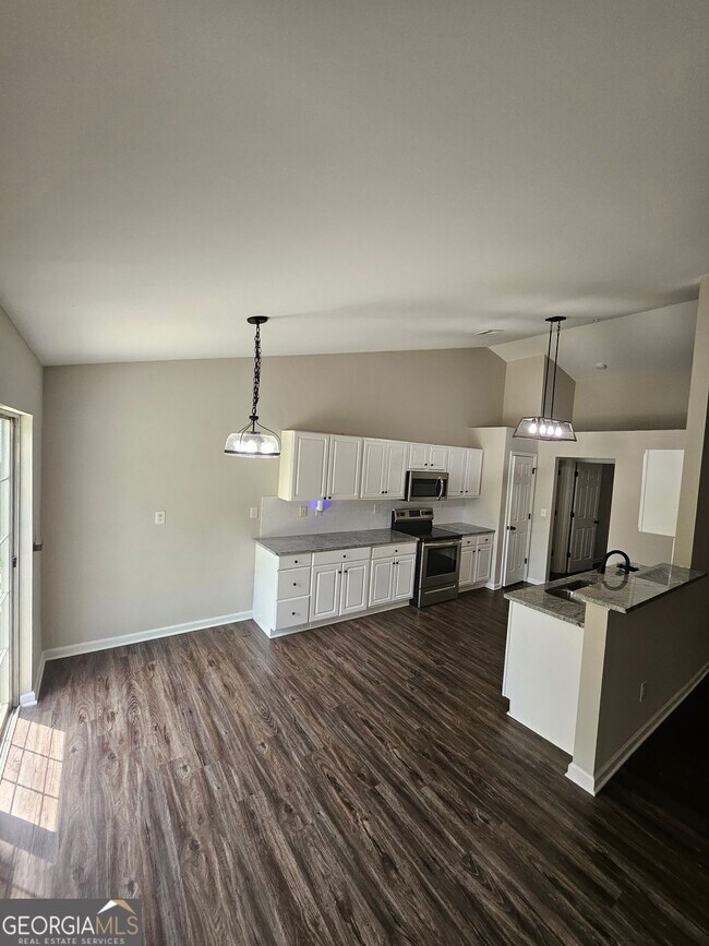 Foto del edificio - 844 Langley View Ct