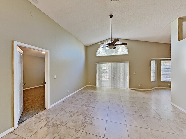 Building Photo - 12703 White Coral Dr
