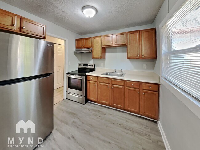 Foto del edificio - 3754 Clovis Ct NW