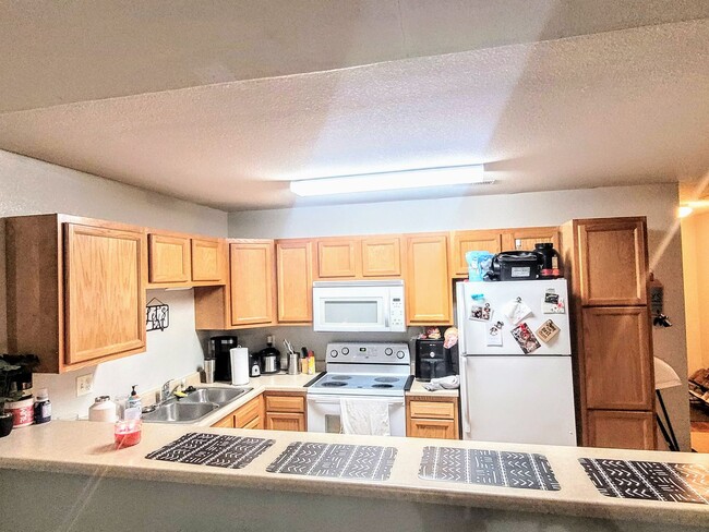 Foto del edificio - 21021 Harbor Ln
