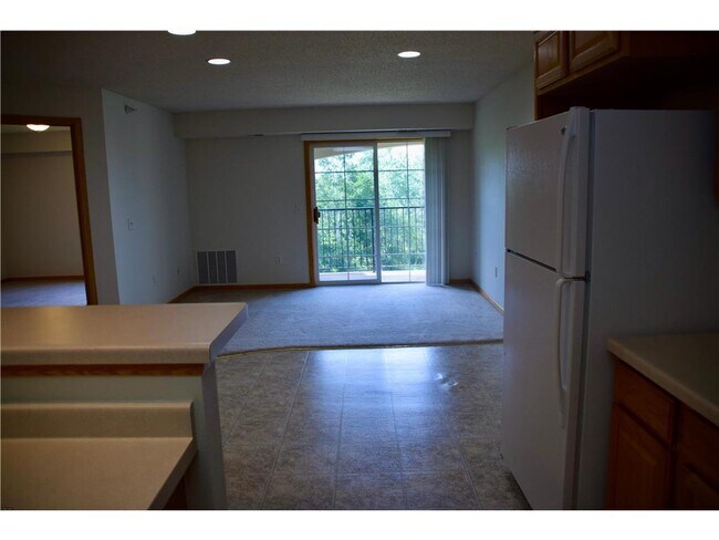 Foto del edificio - 15631 Linnet St NW