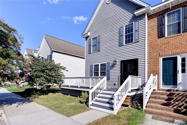 Building Photo - 3108 Taylor Ave