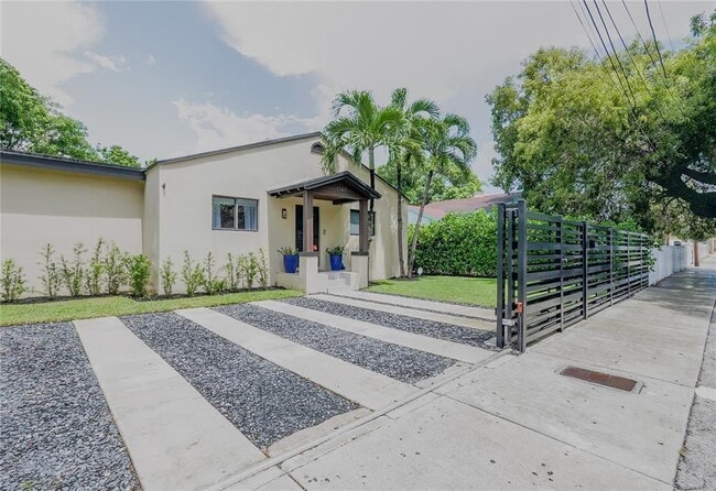 Photo - 1747 NW 31st St House