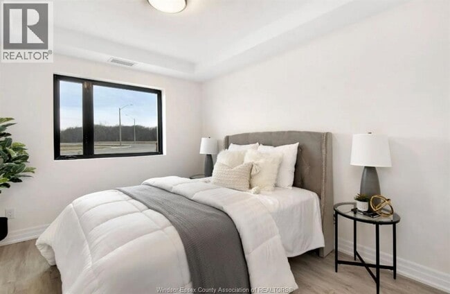 Photo du bâtiment - 7337 Meo Blvd