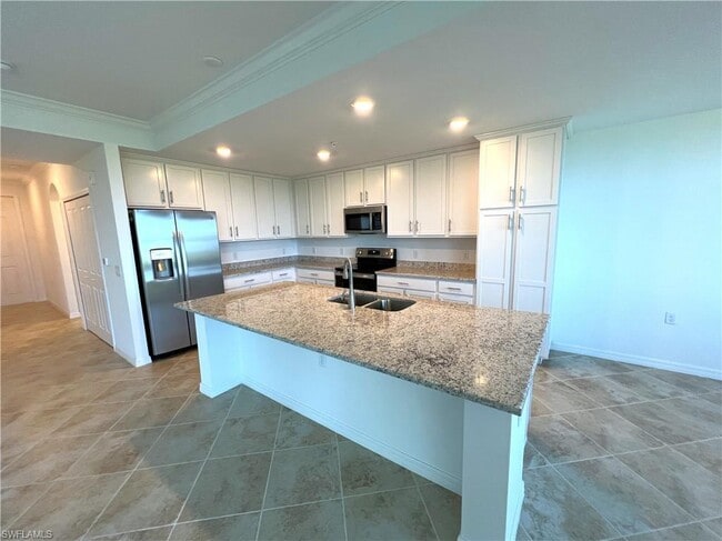 Building Photo - 14041 Heritage Landing Blvd