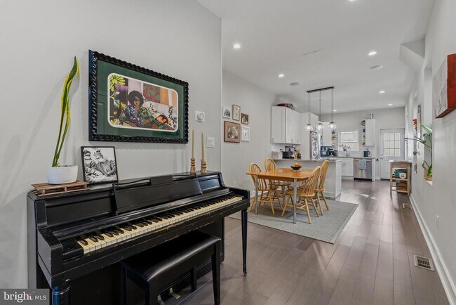 Foto del edificio - 2425 Wharton St
