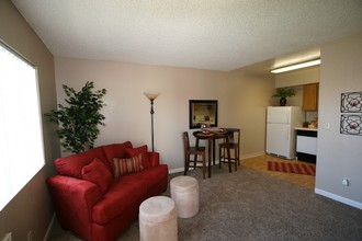 Villa Del Sol Apartments photo'