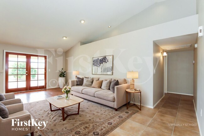 Foto del edificio - 4323 E Beck Ln