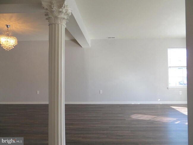 Foto del edificio - 3606 N Carriage Ct