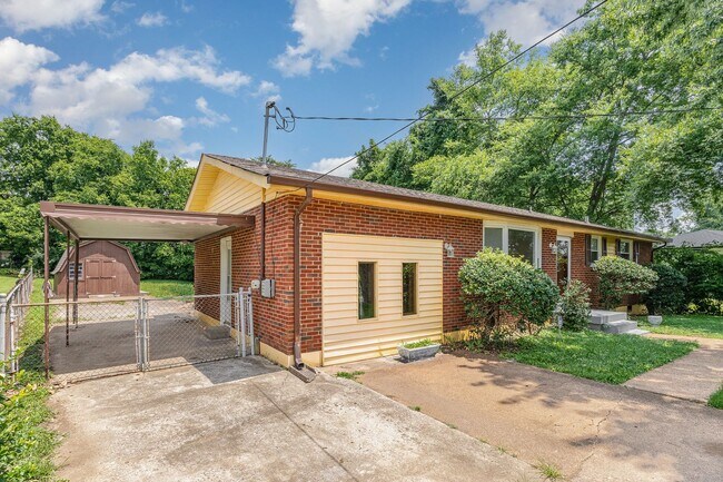 Foto del edificio - Lovely 3 Bedroom in Parkview Estates!