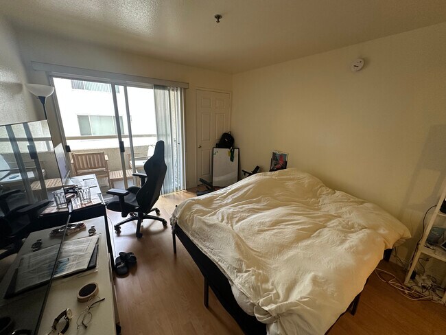 Bedroom #1 - 10960 Ashton Ave