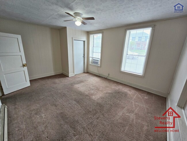 Foto del edificio - 414 W Bockman Way