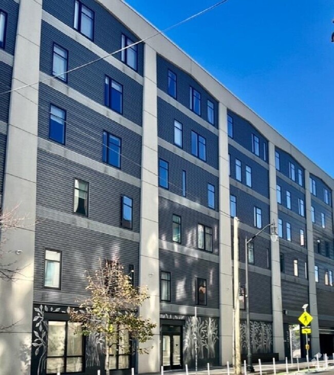 Building Photo - 361 Newark Ave