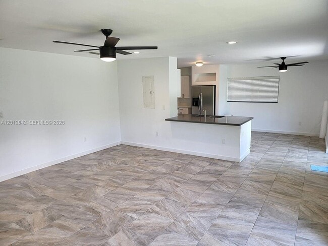 Building Photo - 8575 SW 125th St