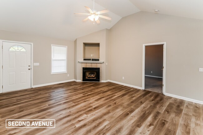 Building Photo - 700 Loch Lomond Cir
