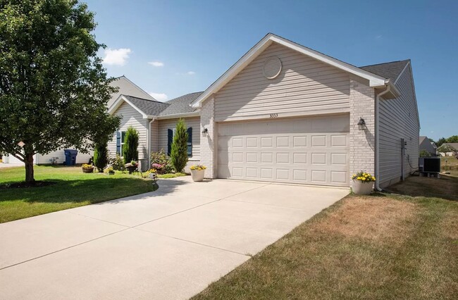 Building Photo - Bridlewood Community