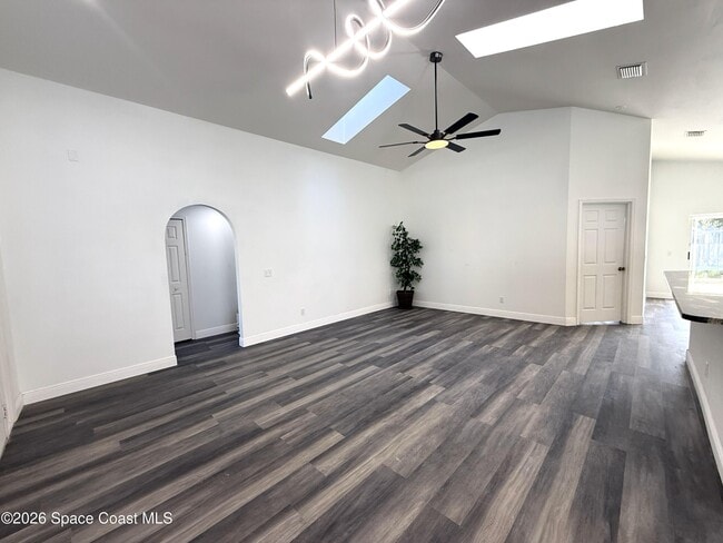 Foto del edificio - 2924 Pebble Creek St