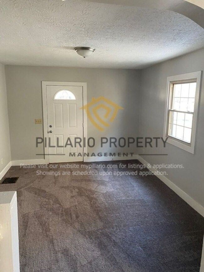 Foto del edificio - 3722-3724 N Illinois St