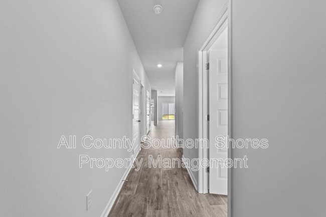 Building Photo - 239 Brackish Dr