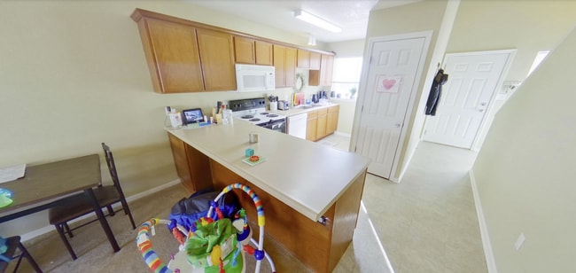 Building Photo - 3D Tour Available - Beautiful Townhome on West-Side of Manhattan! Available Now!