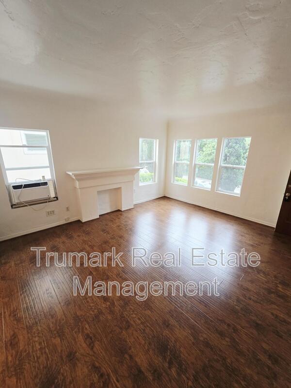 Foto del edificio - 4315 Avocado St